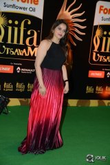 Celebs at IIFA Utsavam 2016